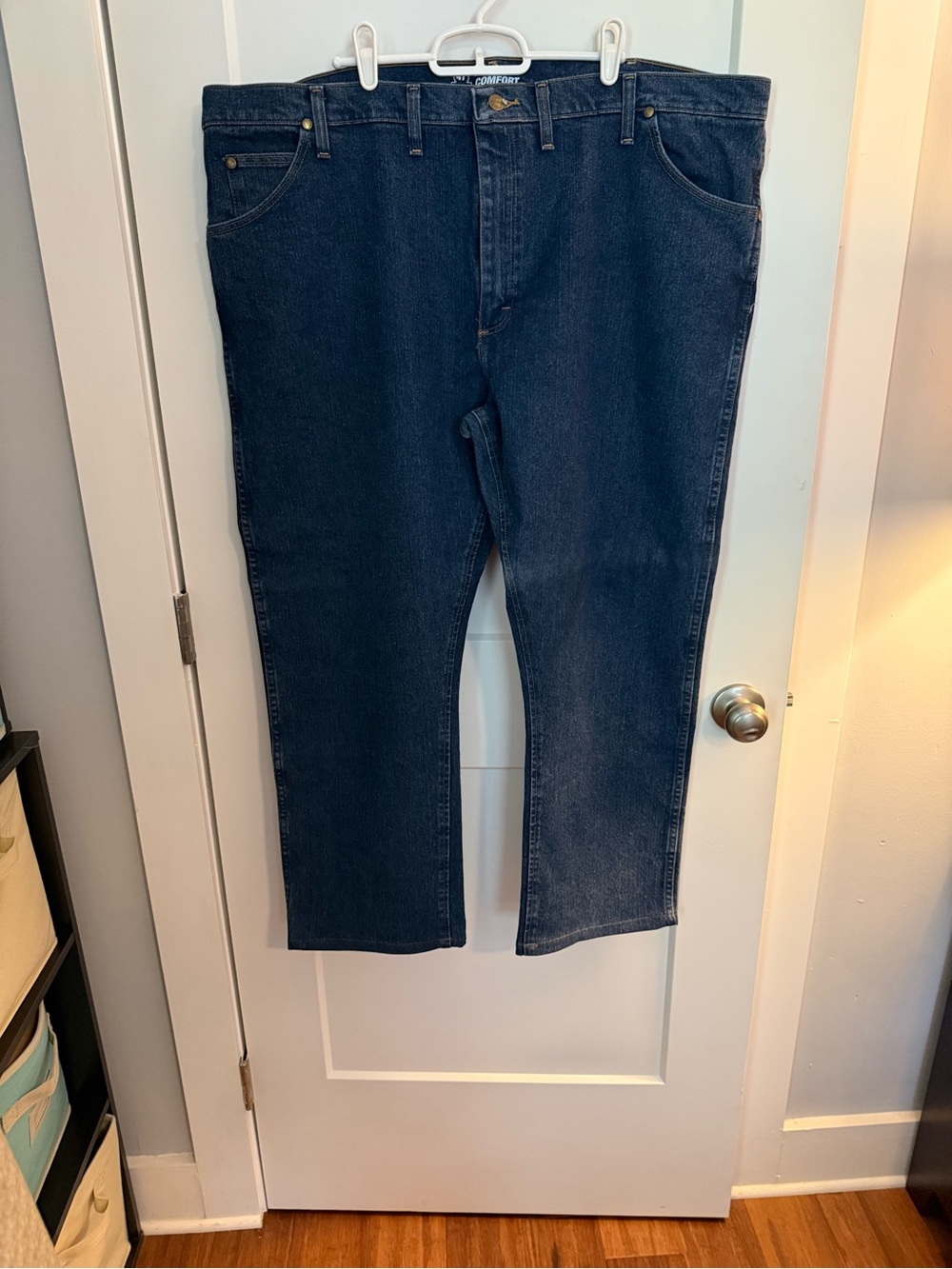 Wrangler Advanced Comfort Men’s Jeans 44x30 Regular Fit Dark Wash